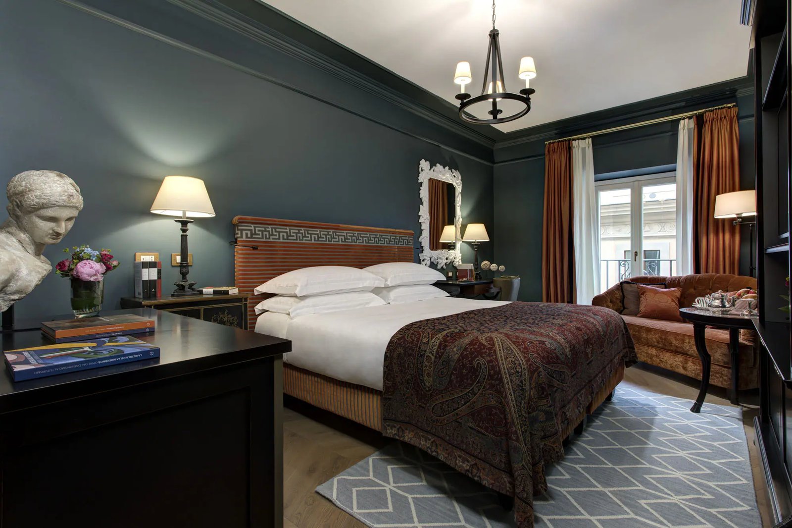 Hotel de la Ville — rooms