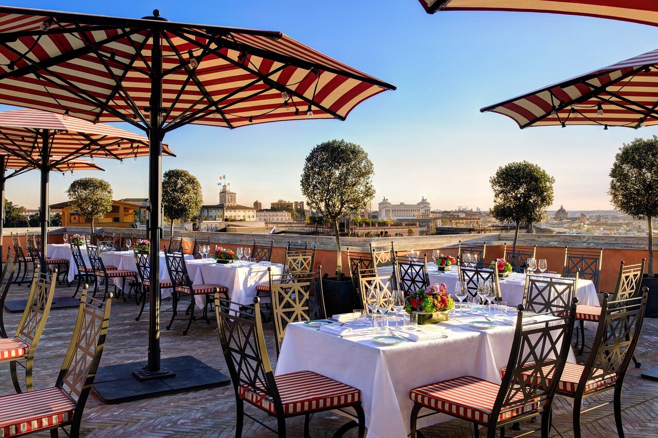 Hotel de la Ville — eat & drink