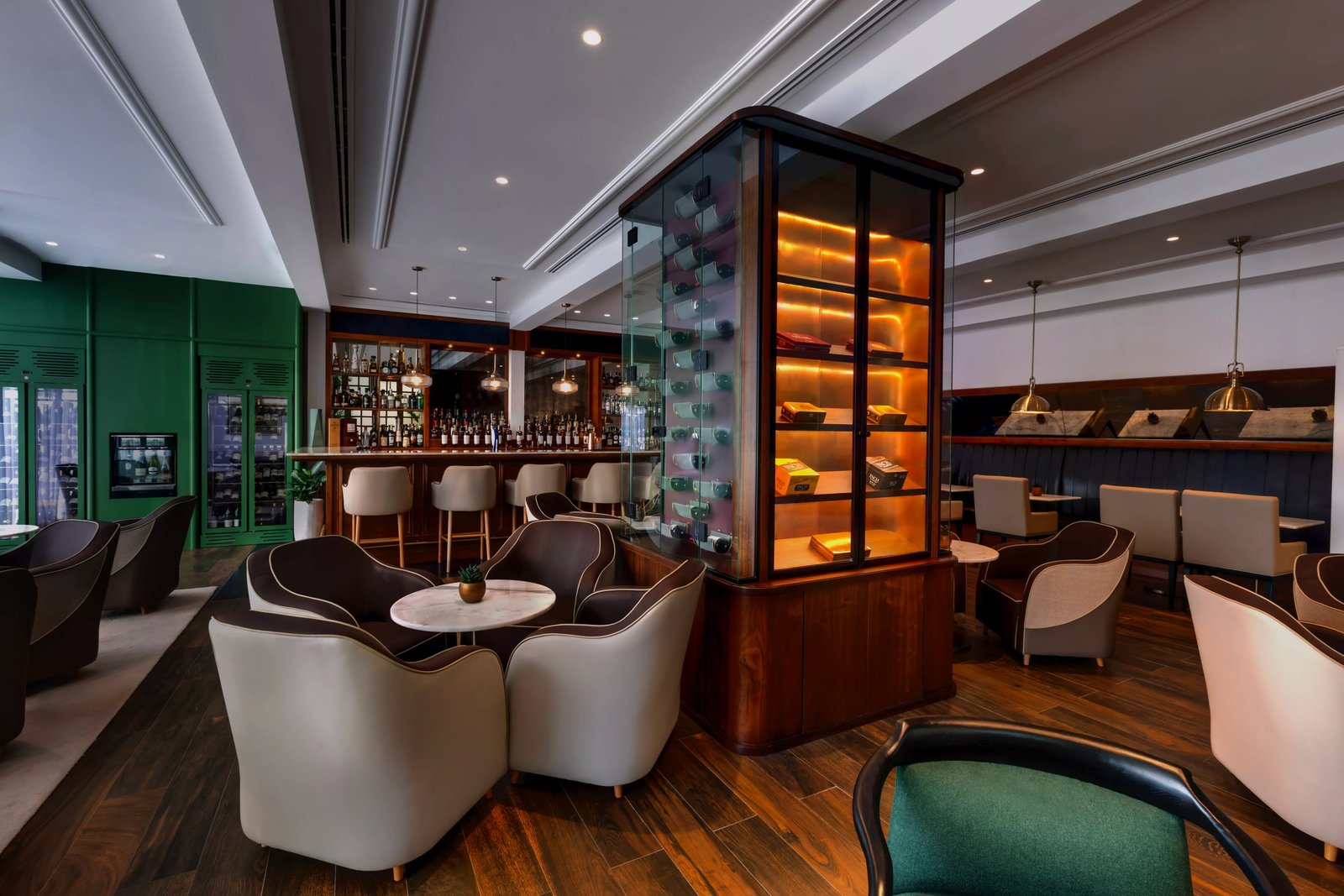 Sofitel Ras Al Khaimah Al Hamra Beach Resort, eat & drink