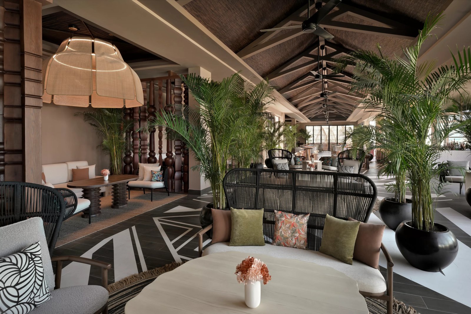 Sofitel Ras Al Khaimah Al Hamra Beach Resort, vibe