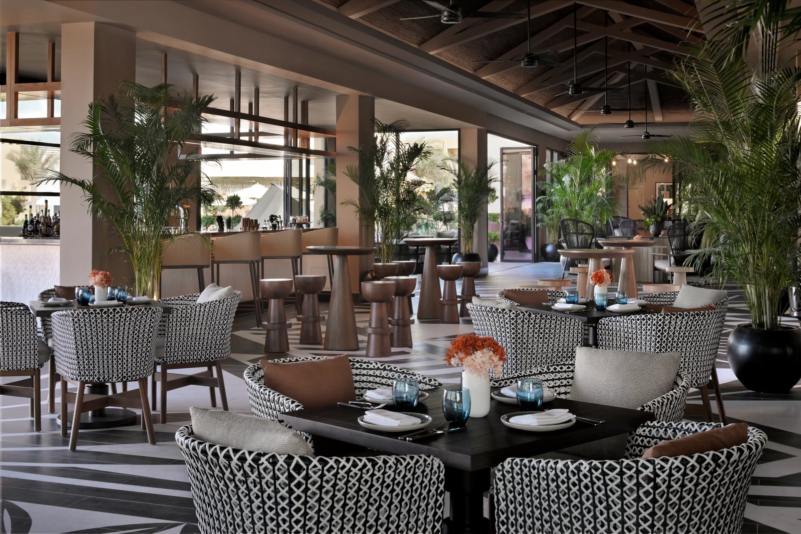 Sofitel Ras Al Khaimah Al Hamra Beach Resort, eat & drink