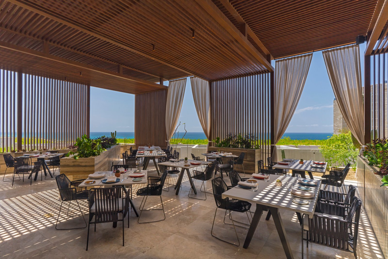 Solaz, a Luxury Collection Resort, Los Cabos, eat & drink