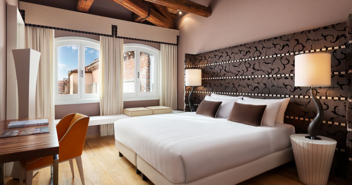 Sina Centurion Palace, rooms