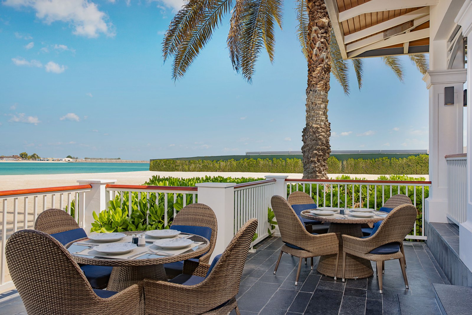 The St. Regis Abu Dhabi, eat & drink