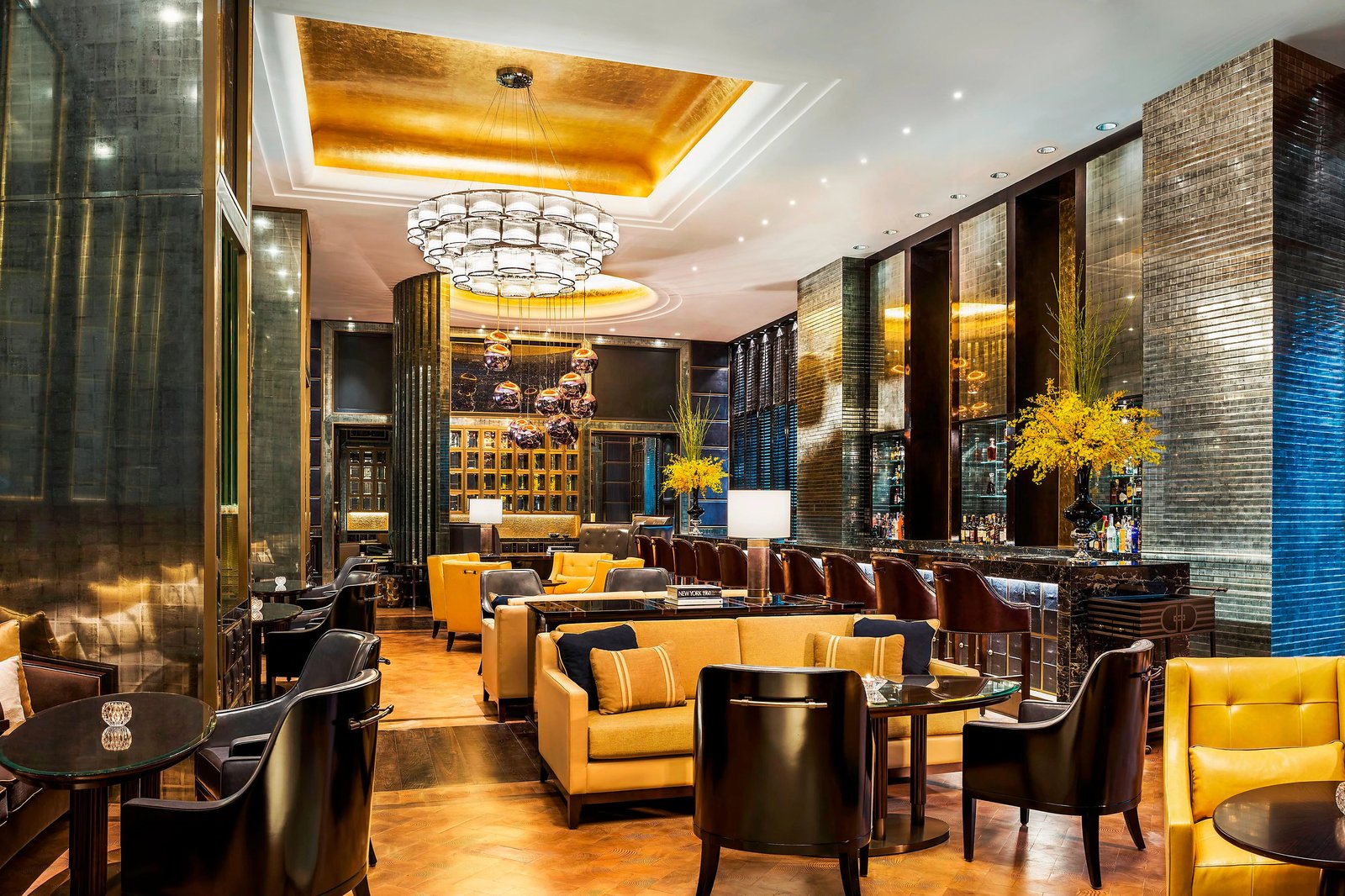 The St. Regis Kuala Lumpur, the astor bar & decanter