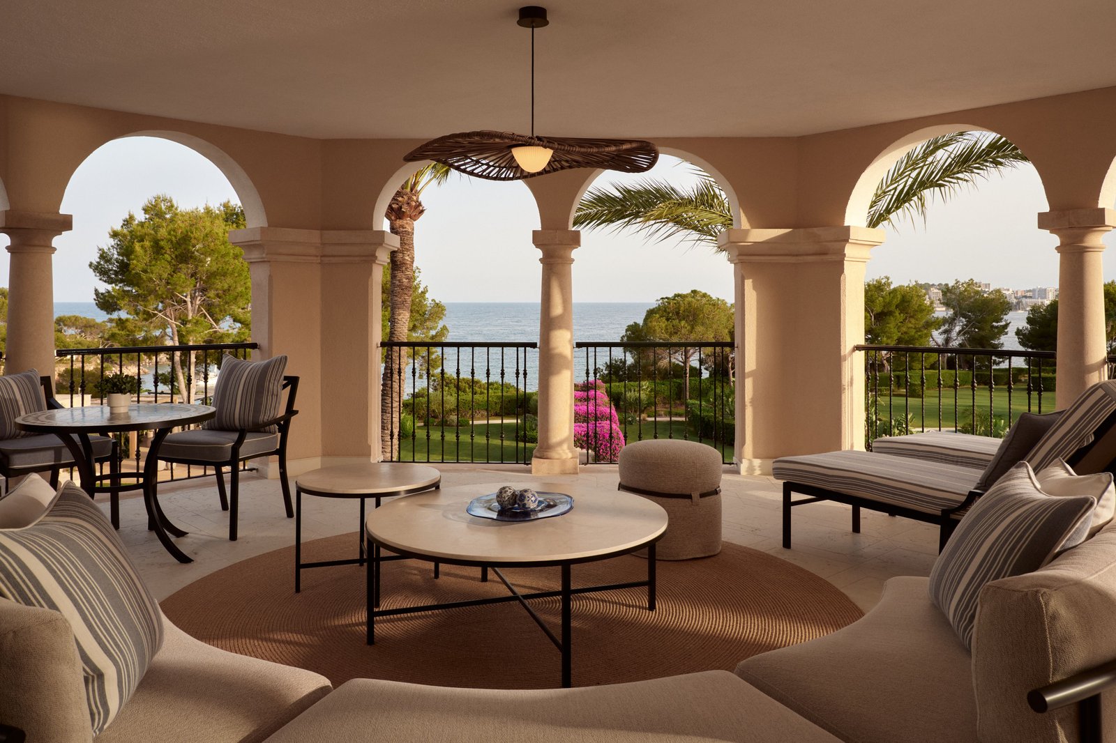 St Regis Mardavall Mallorca Resort, rooms
