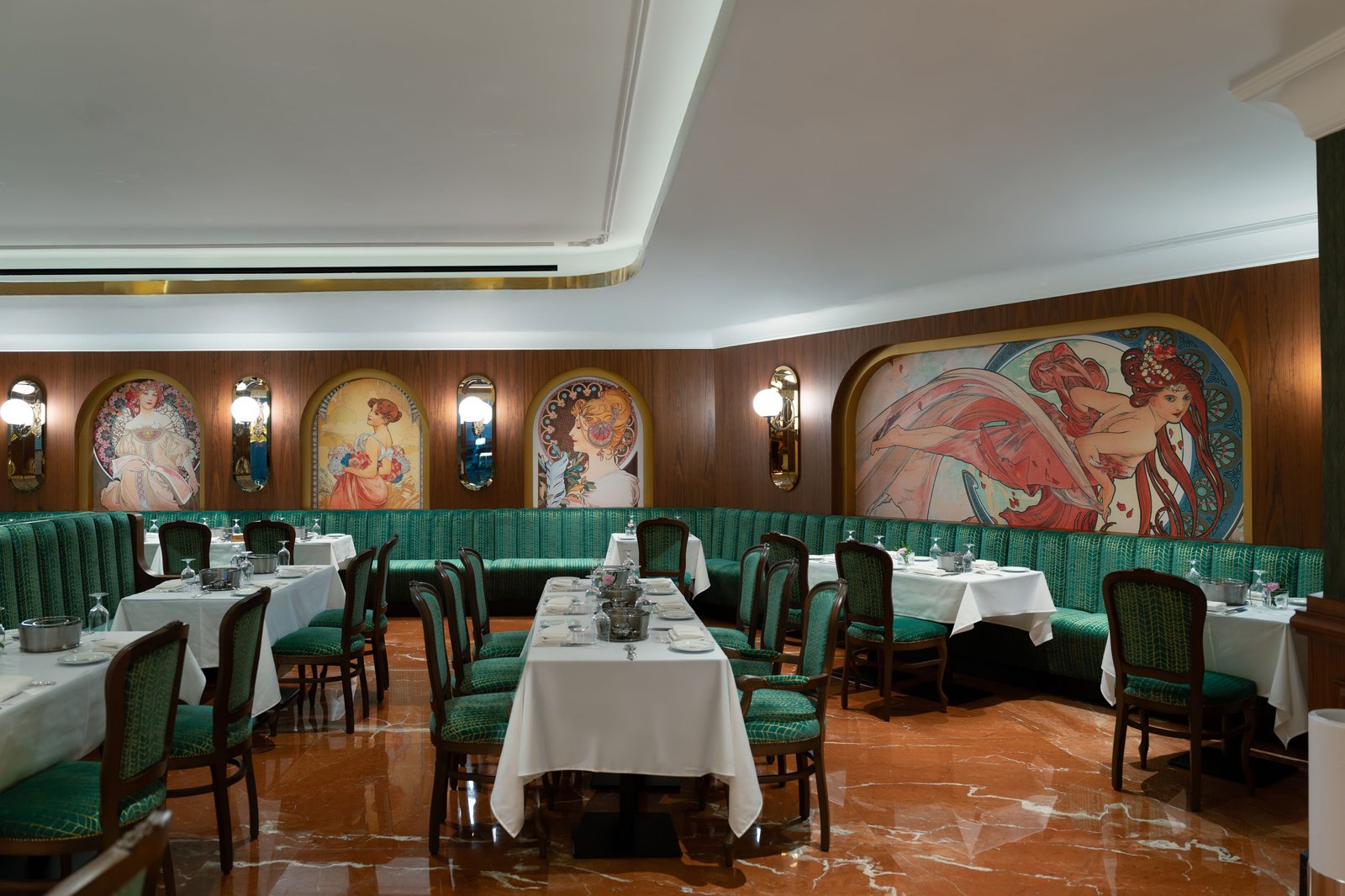 The St. Regis Al Mouj Muscat Resort, eat & drink