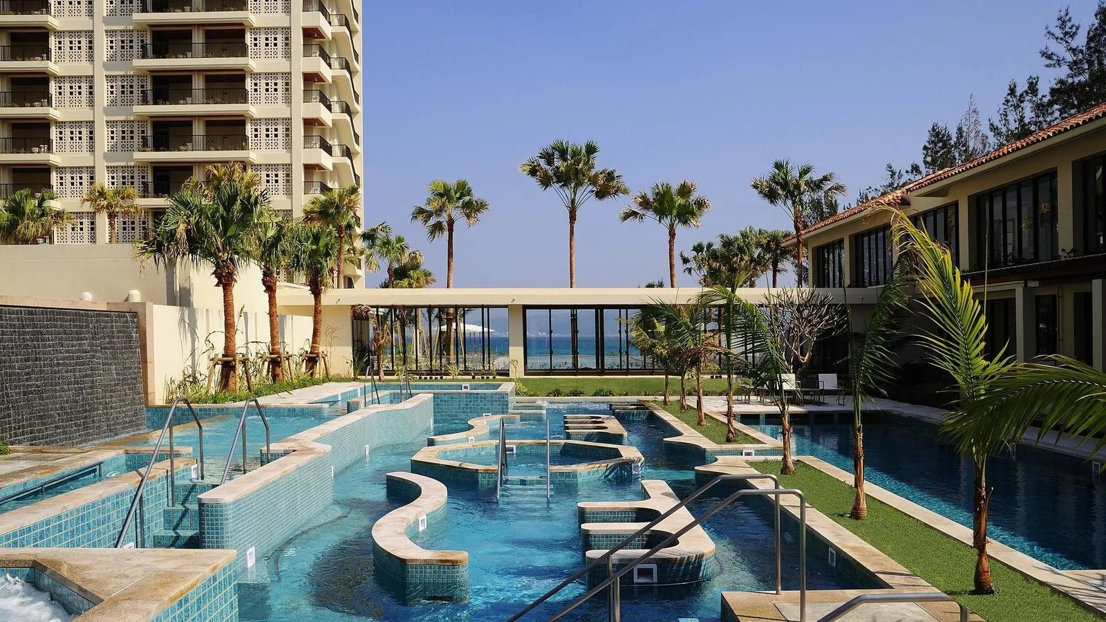 The Terrace Club at Busena
