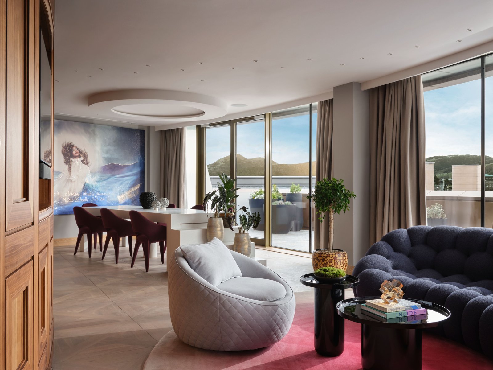 W Edinburgh, rooms
