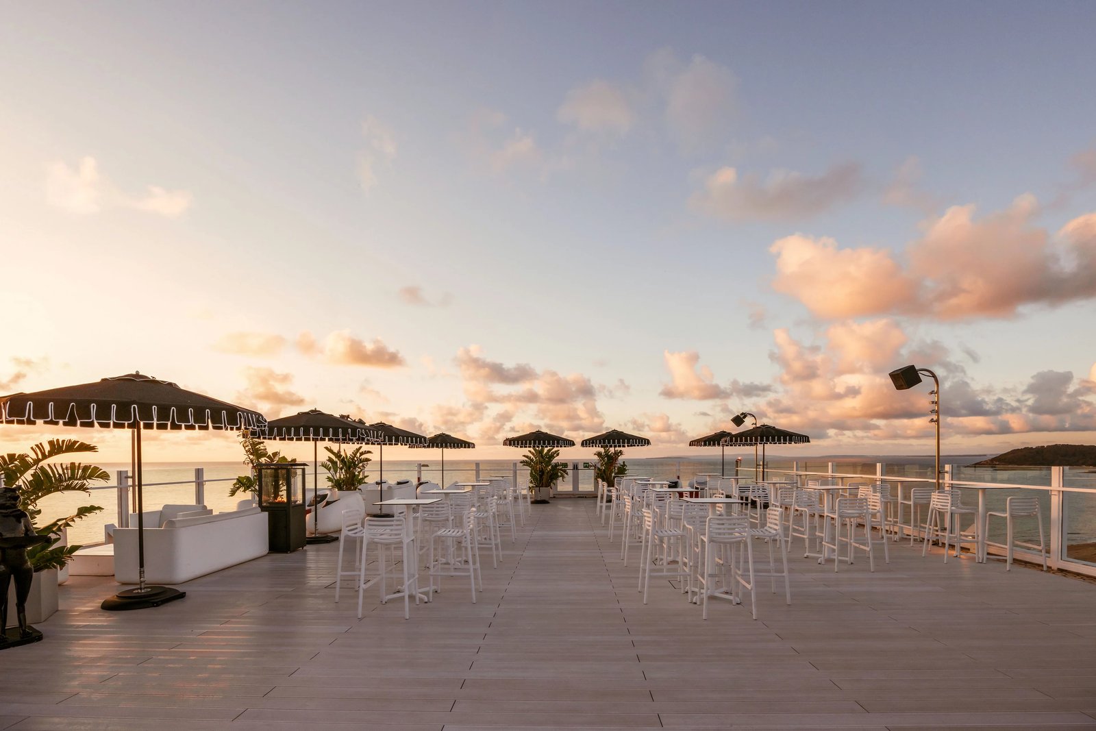 The Unexpected Ibiza Hotel, vibe