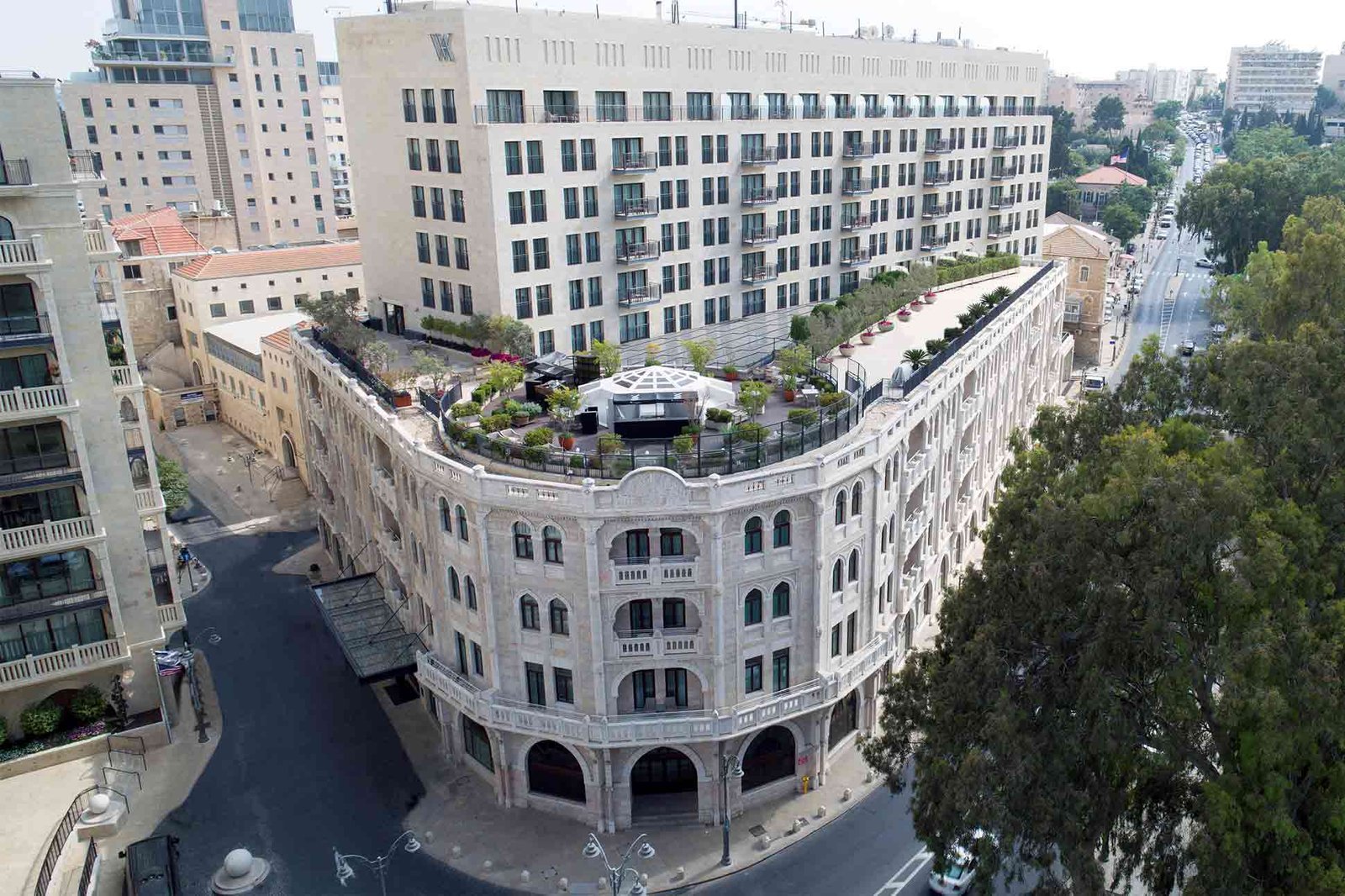 Waldorf Astoria Jerusalem, backstory