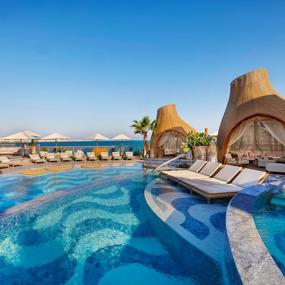 Waldorf Astoria Doha Lusail, vibe