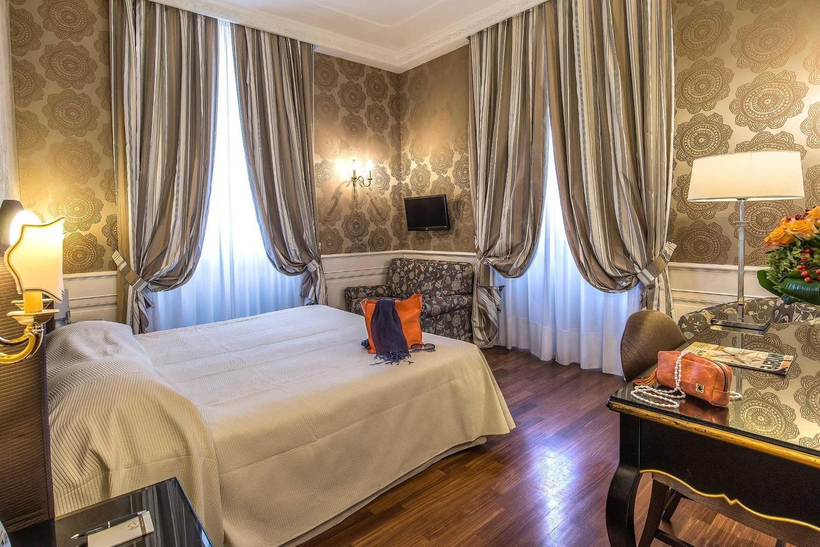 Hotel Albergo del Senato — rooms