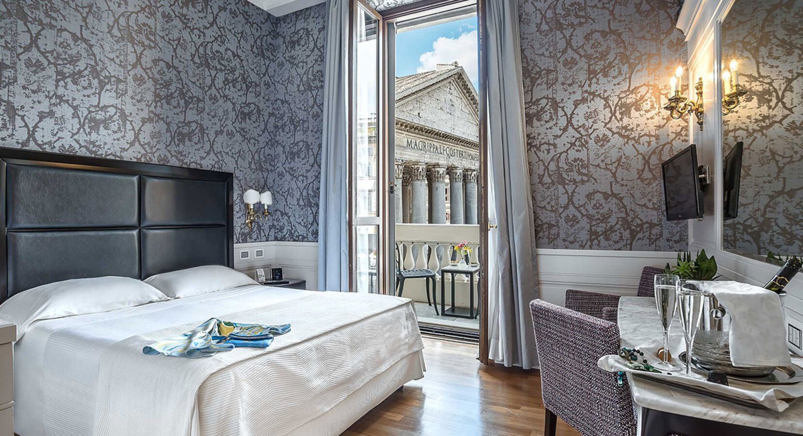 Hotel Albergo del Senato — rooms