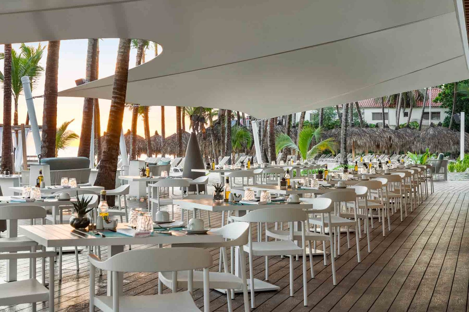 TRS Turquesa Hotel, eat & drink