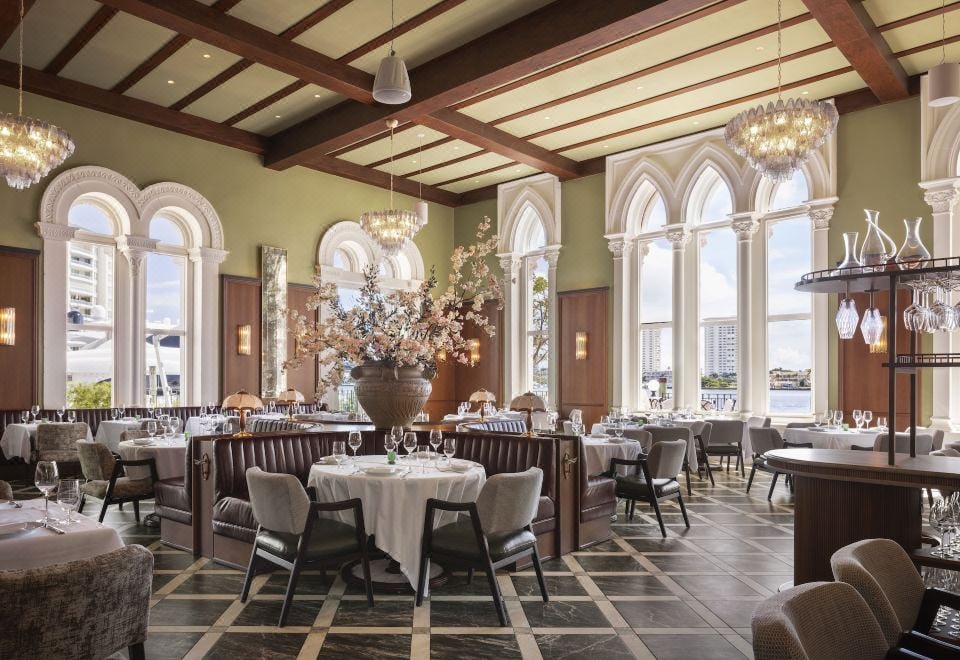 Yacht Club at The Boca Raton