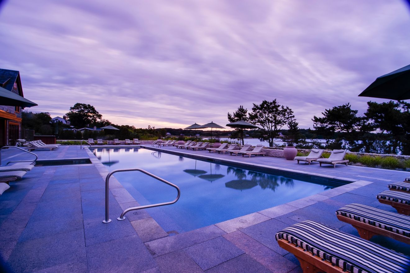 Weekapaug Inn