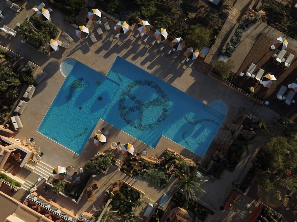 Bikini Island & Mountain Hotel Es Trenc, wellness