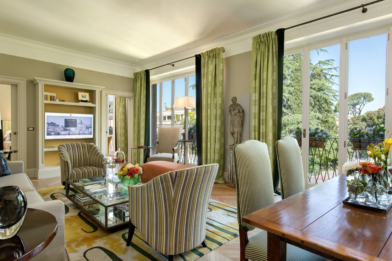 Hotel de Russie — rooms
