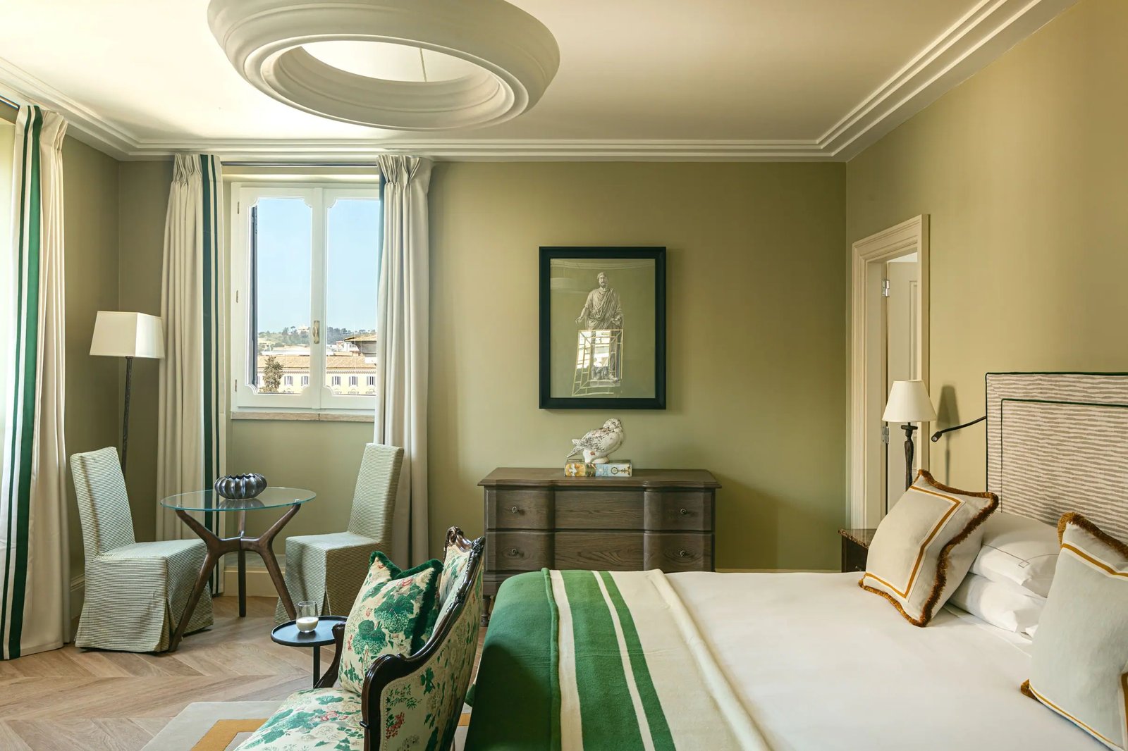 Hotel de Russie — rooms