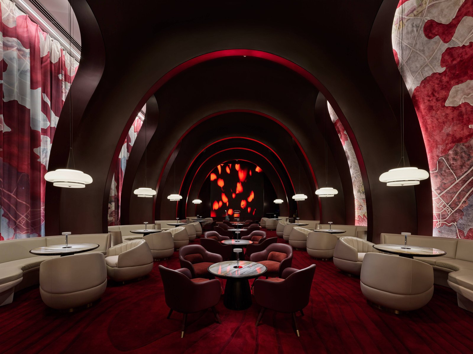 MGM Qingdao, at the table