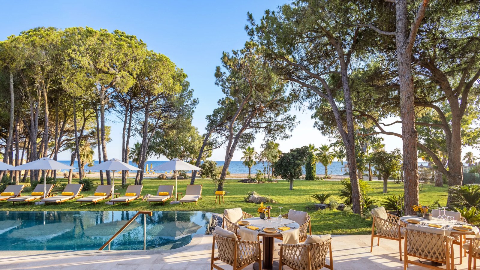 BIJAL, beach house restaurant