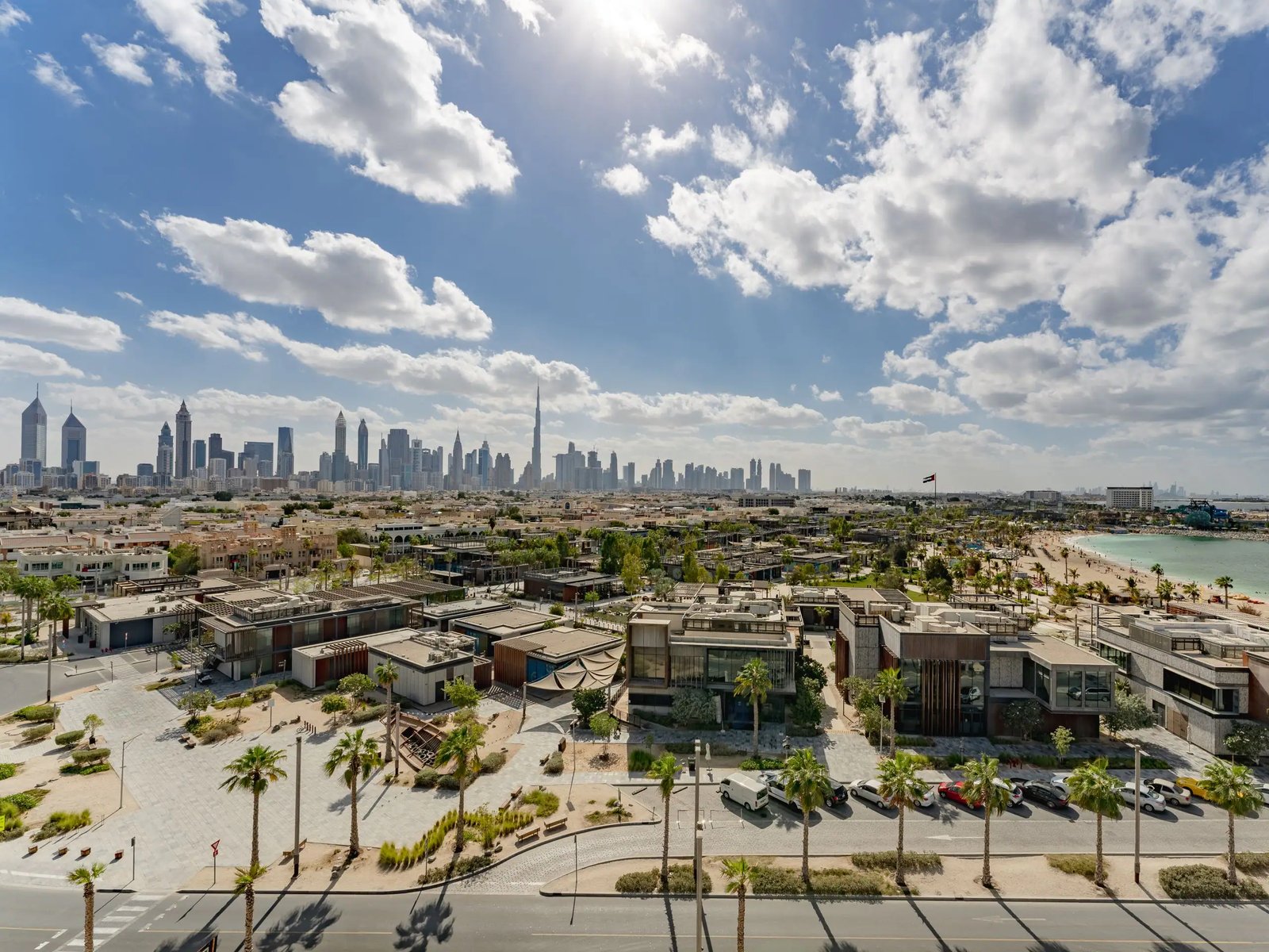 Hyatt Centric Jumeirah Dubai, vibe