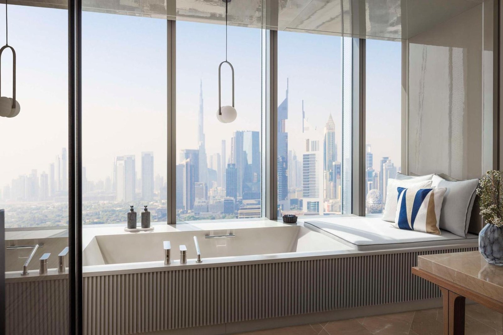 One Za'abeel, rooms