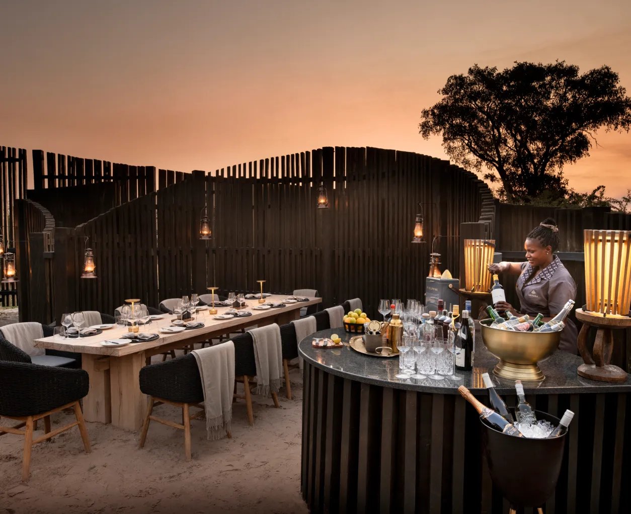 Daunara Safari Camp, eat & drink