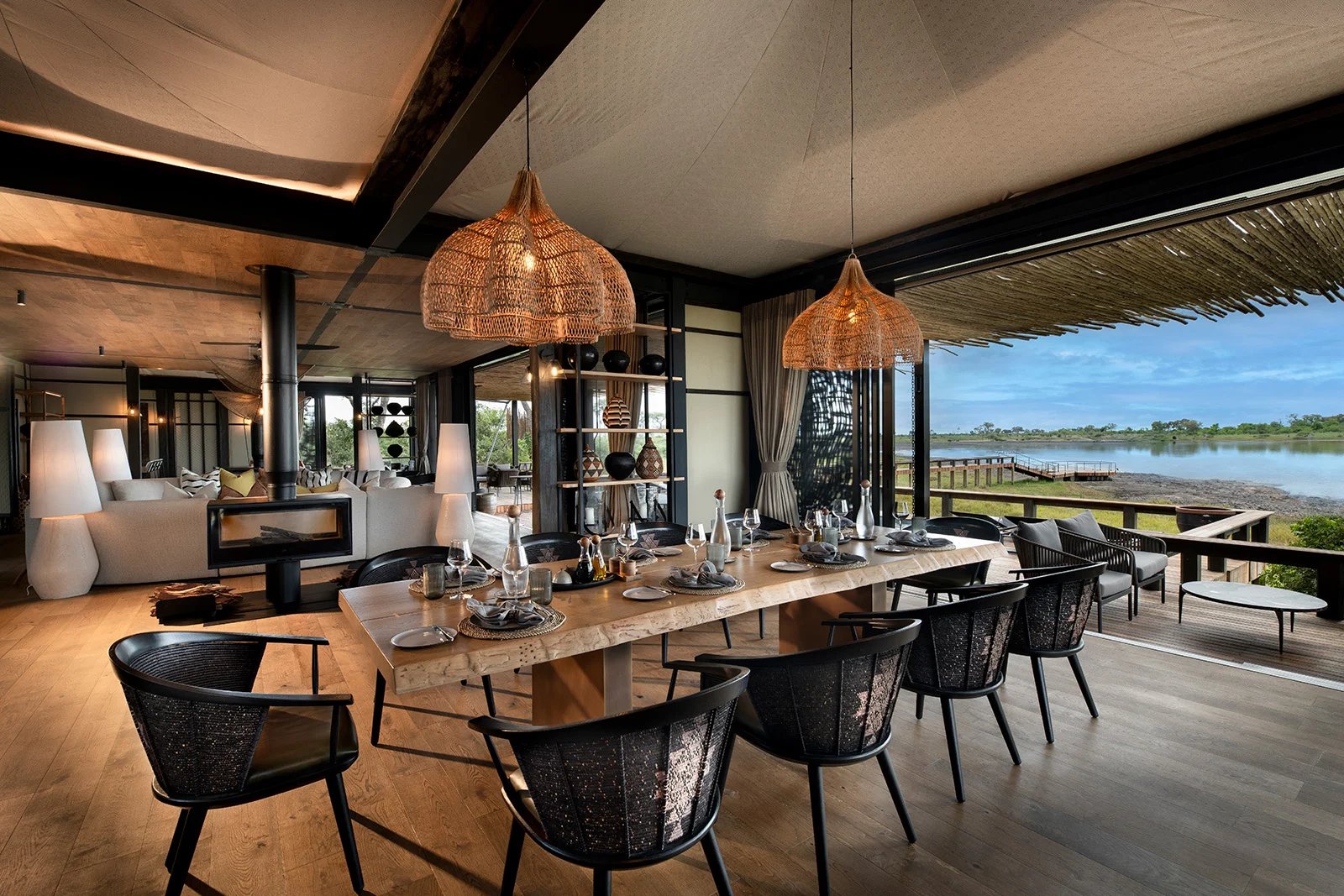Daunara Safari Camp, eat & drink