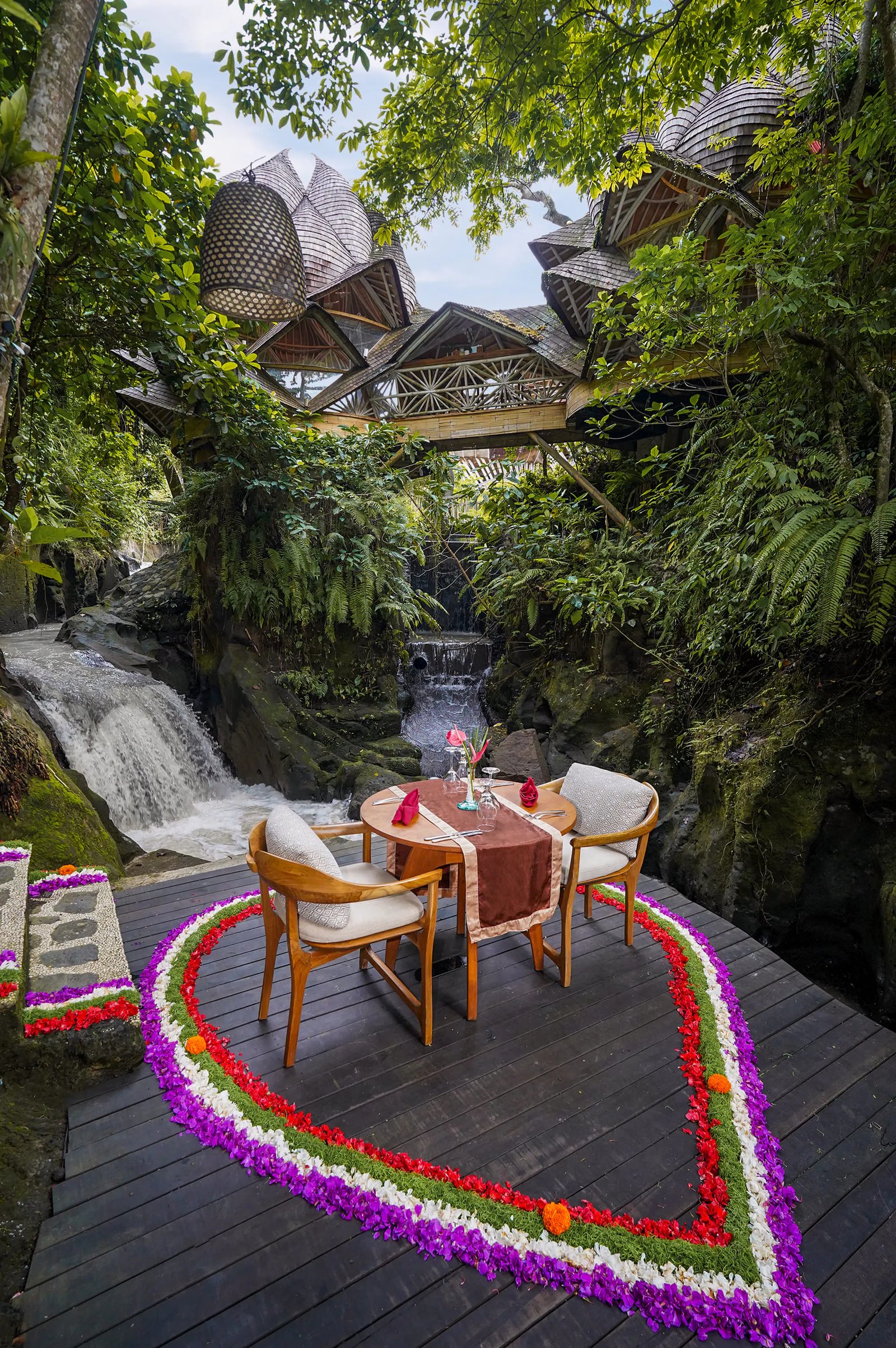 Ulaman Eco Luxury Resort, waterfall deck