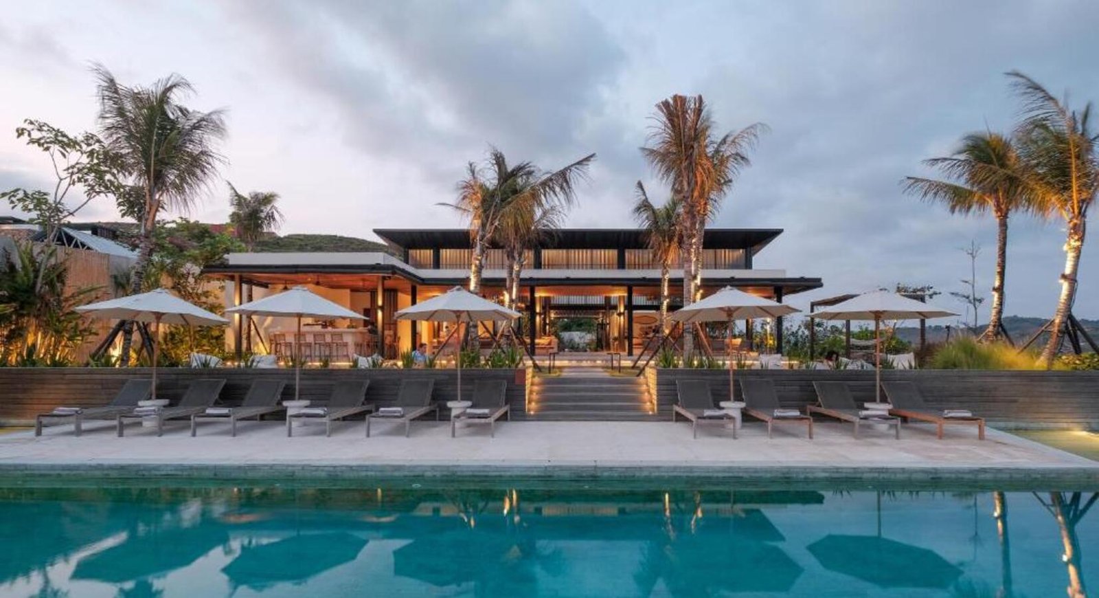 Somewhere Lombok, somewhere restaurant & bar