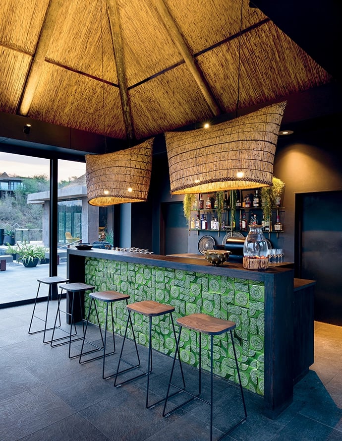 mFulaWozi Wilderness Private Game Reserve, eat & drink