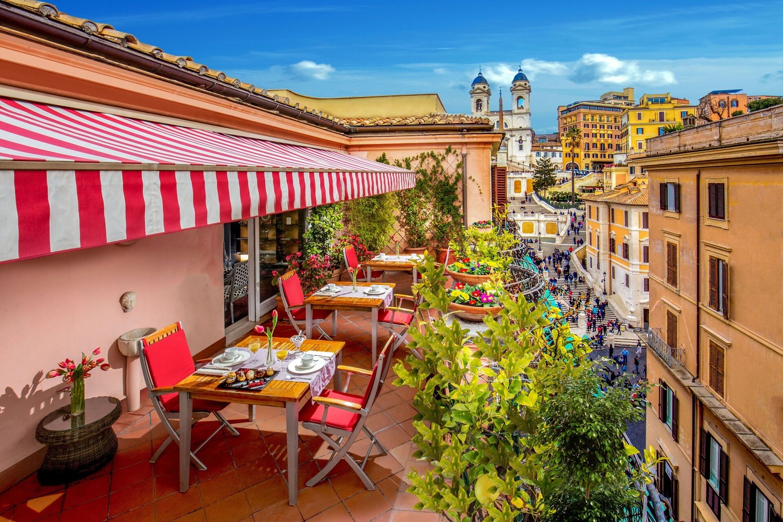 The Inn at the Spanish Steps — vibe