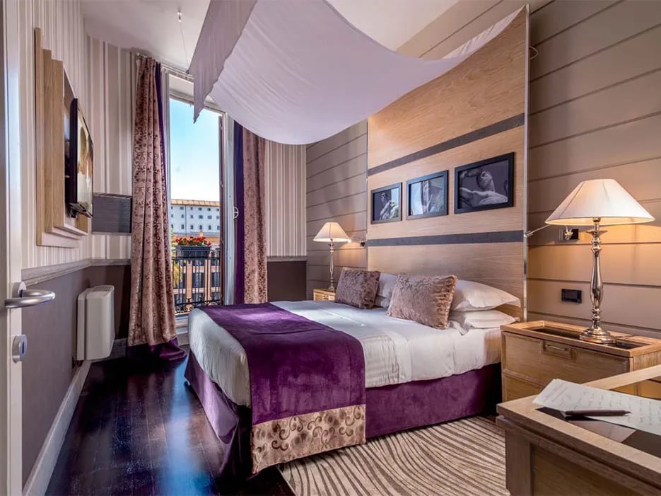 The Inn at the Spanish Steps — rooms
