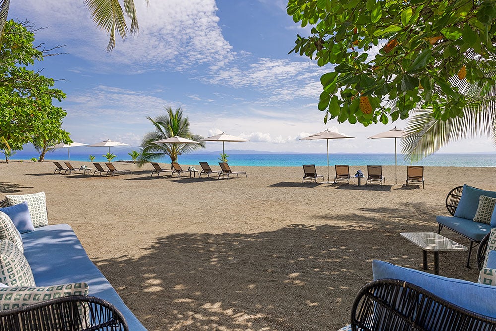 Botanika Osa Peninsula, Curio Collection by Hilton, vibe
