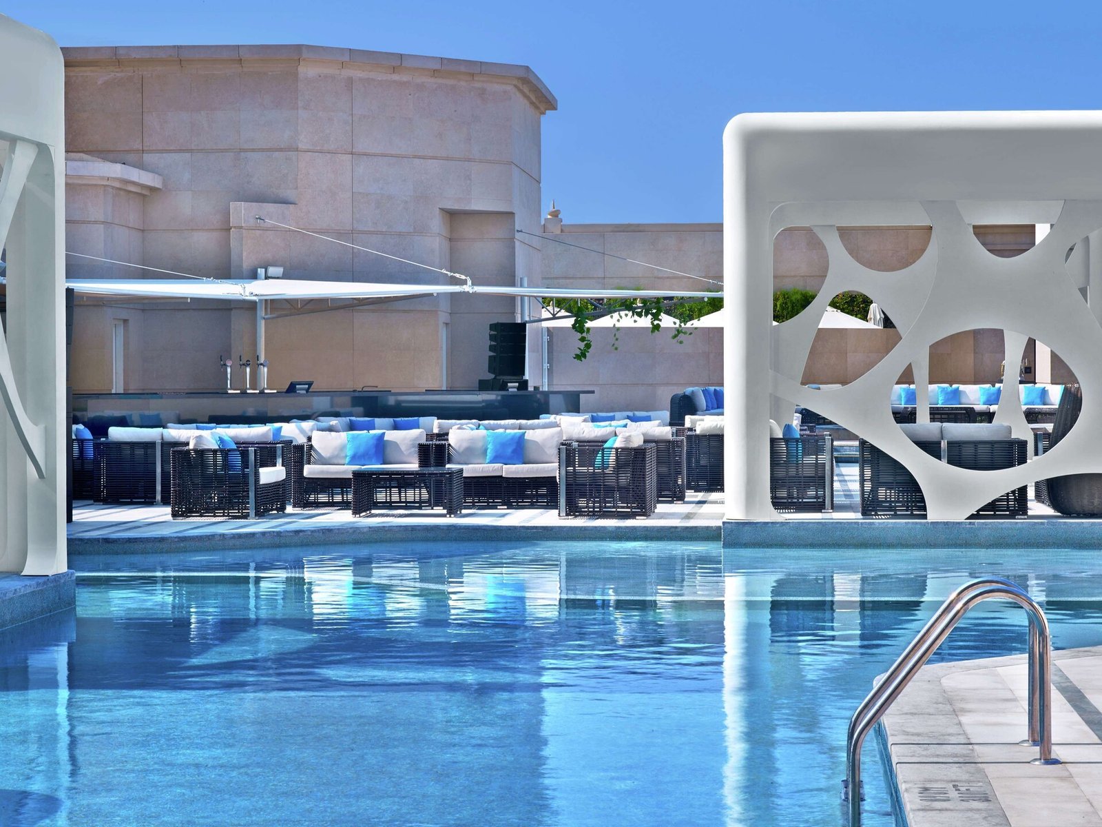 V Hotel Dubai, Curio Collection by Hilton, wellness