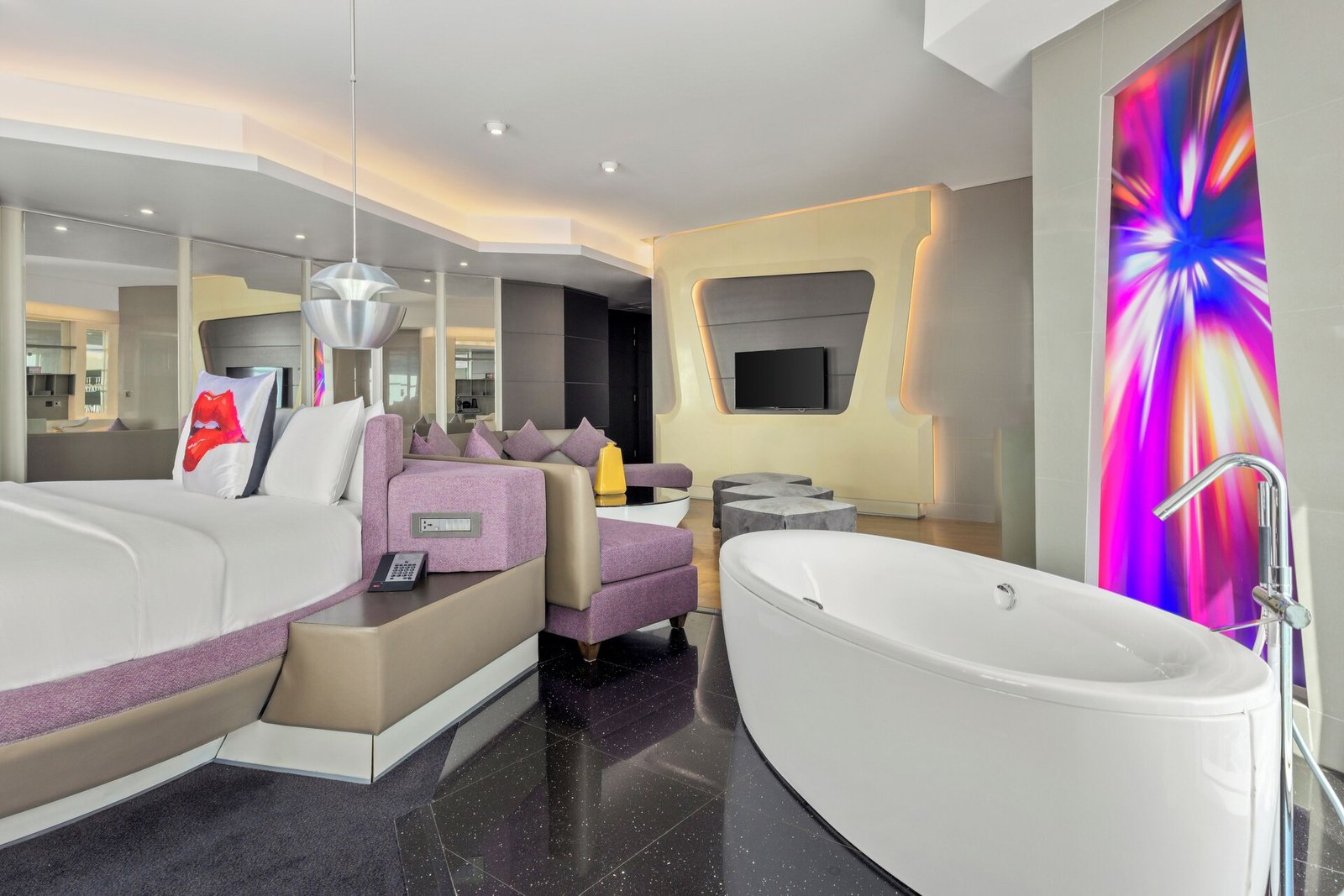 V Hotel Dubai, Curio Collection by Hilton, rooms