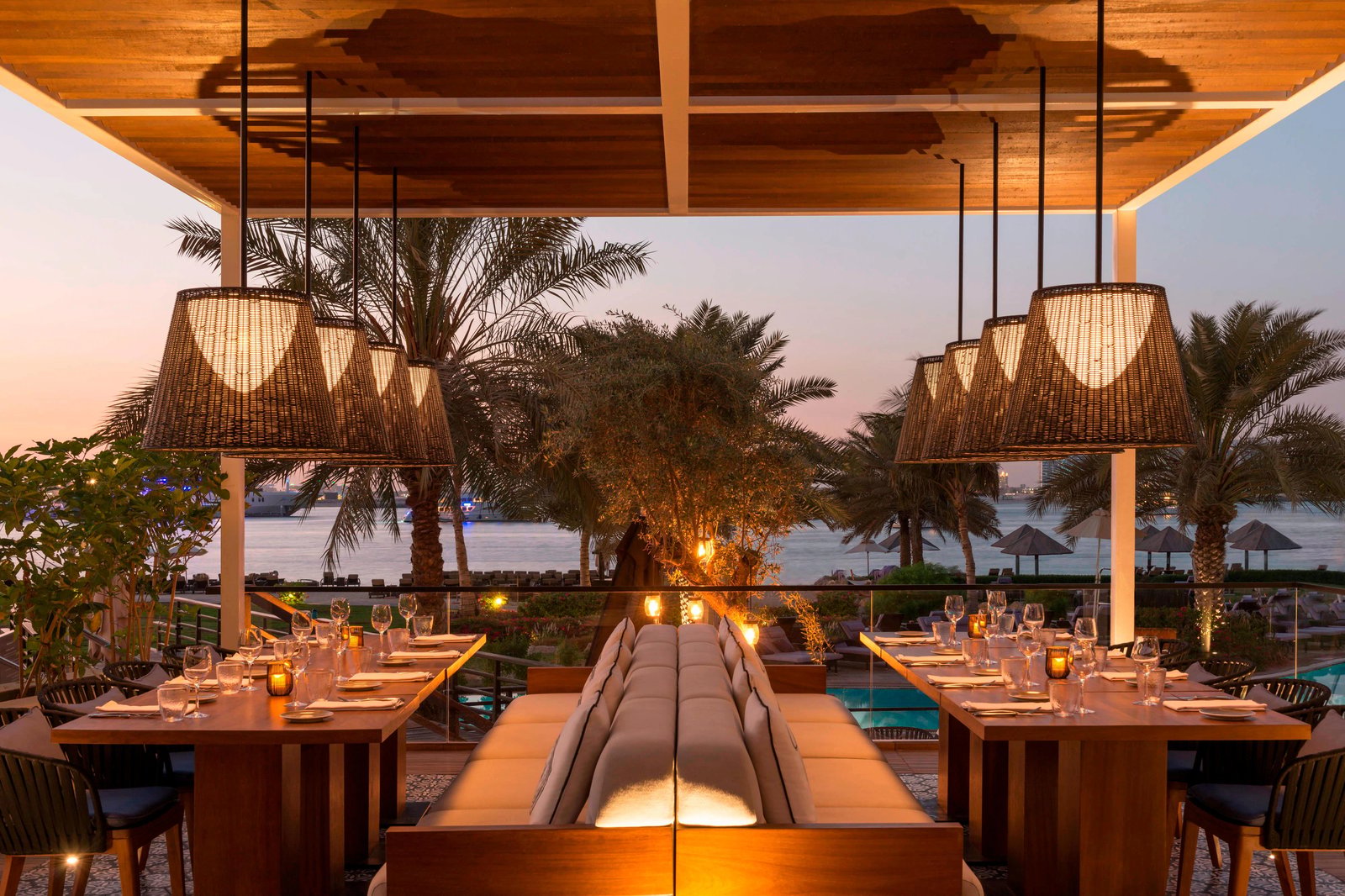 The Westin Dubai Mina Seyahi Beach Resort & Marina, eat & drink