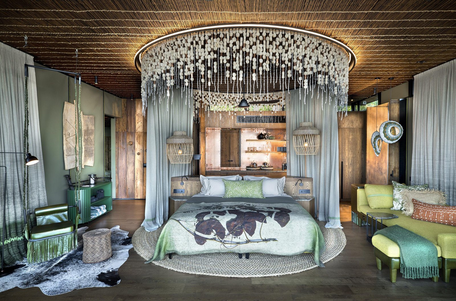 Lolebezi, rooms