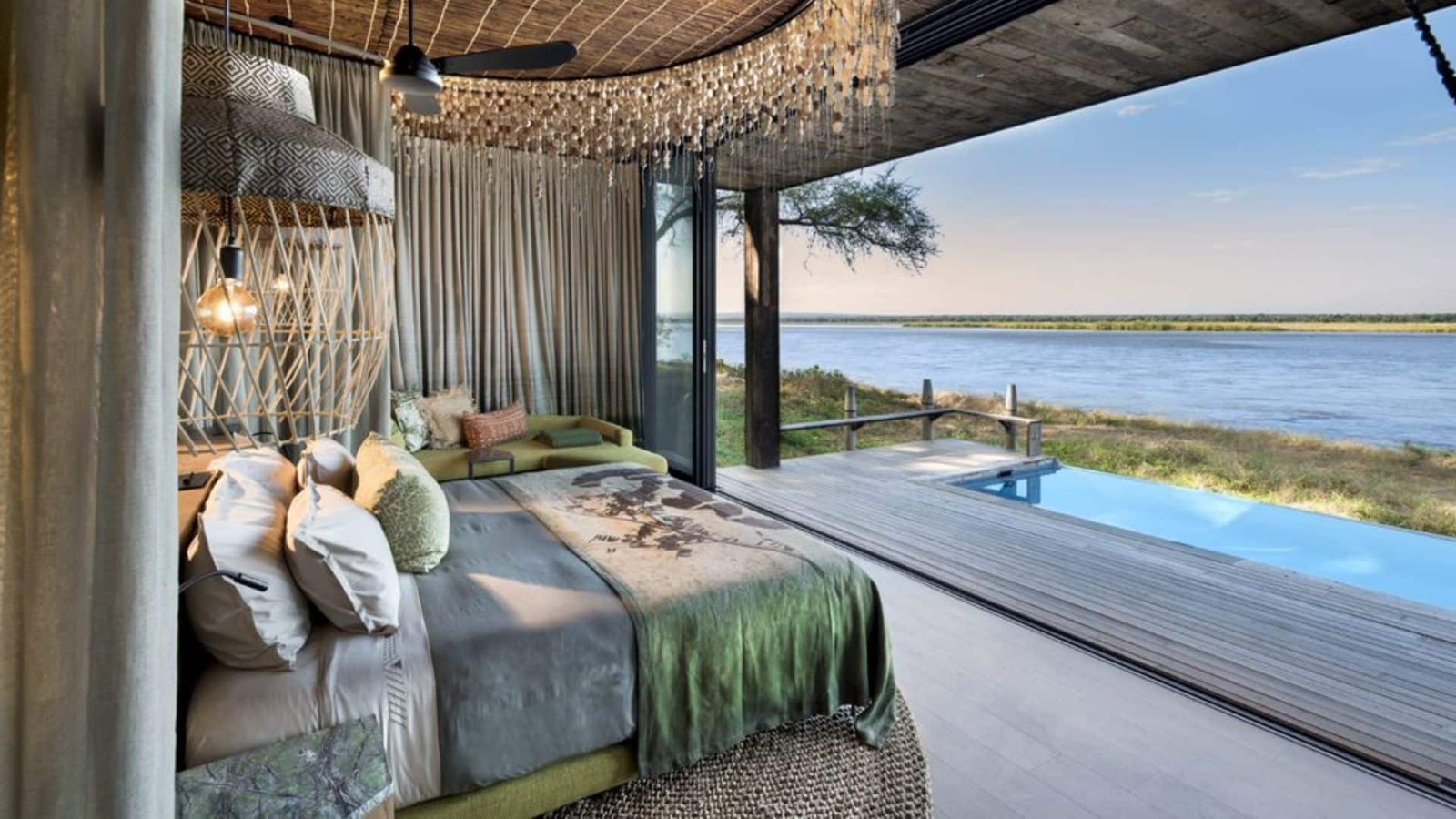 Lolebezi, rooms