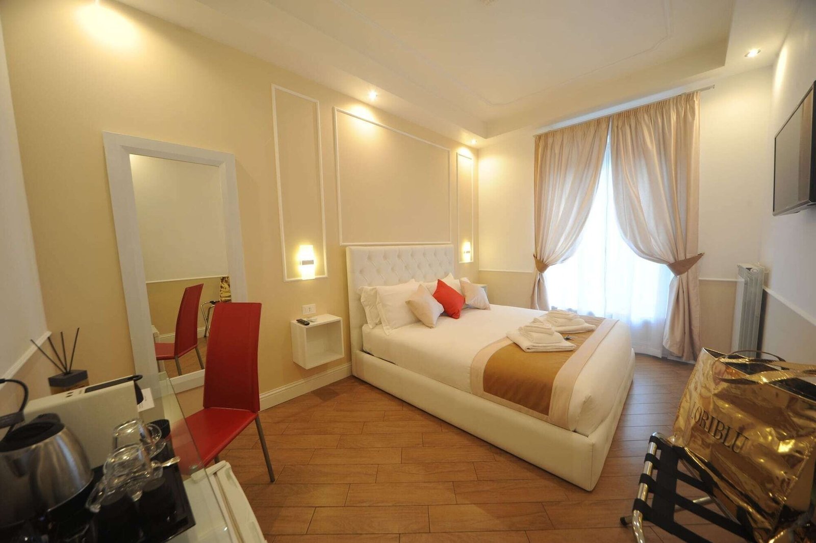 Inn Spagna — rooms