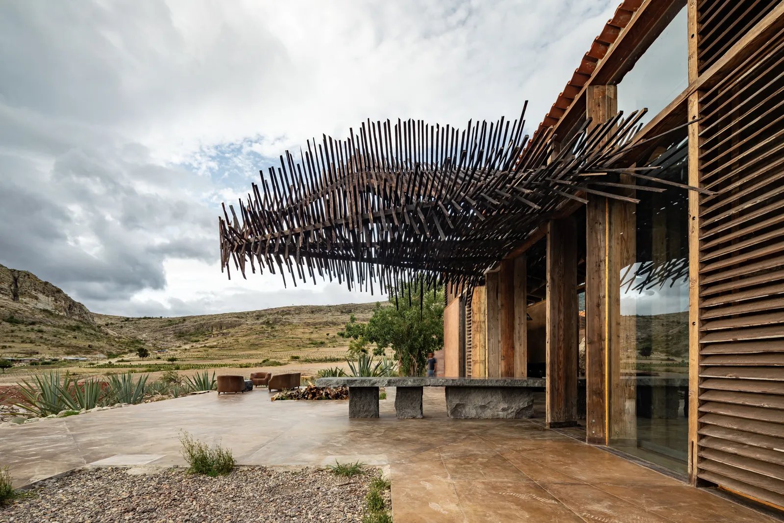 Casa Silencio, eat & drink