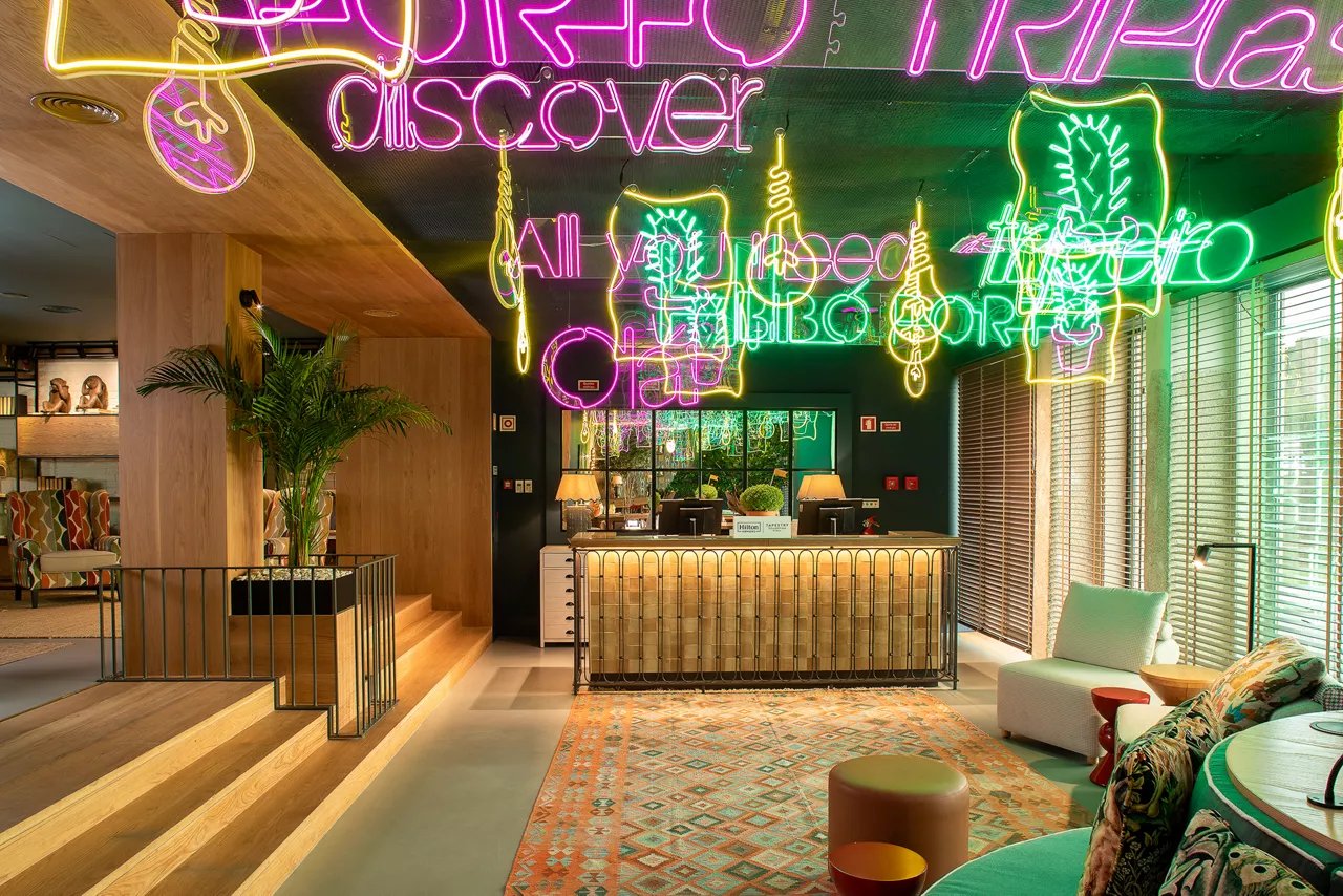 Se Catedral Hotel Porto, Tapestry Collection by Hilton, vibe