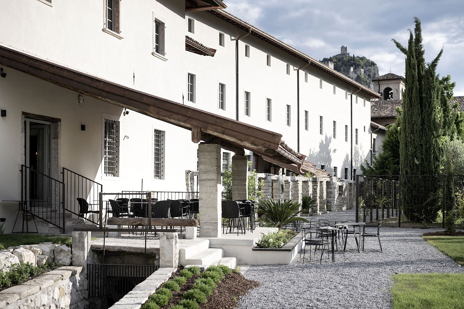 Monastero Arx Vivendi, at the table