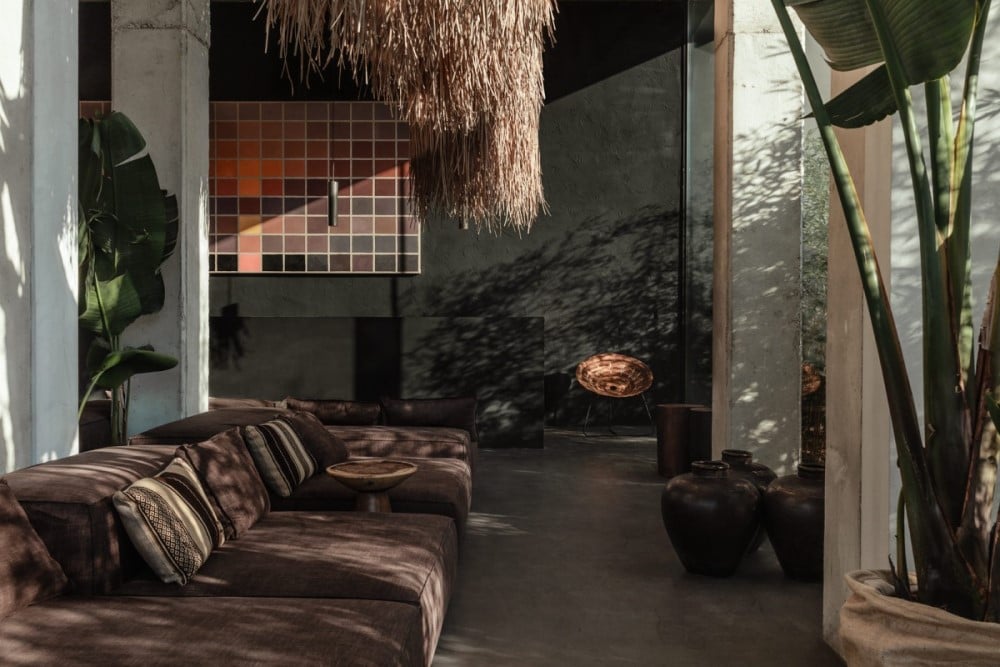OKU IBIZA, vibe