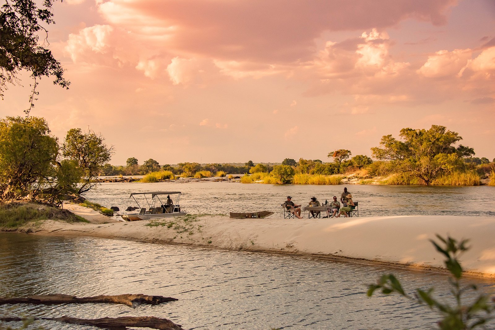 Mpala Jena Camp, eat & drink