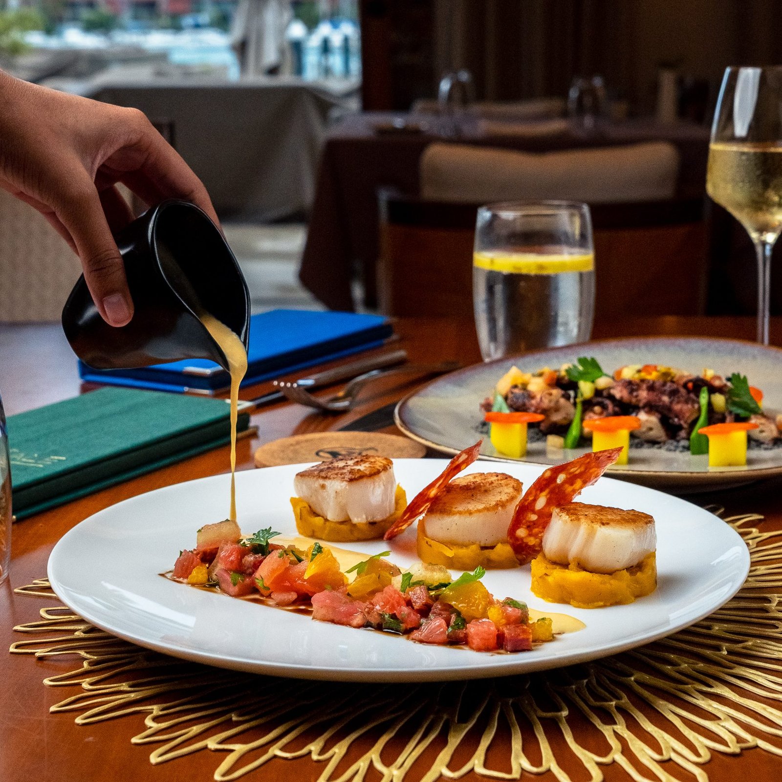L'Escale Resort Marina & Spa, l'escale restaurant & lounge