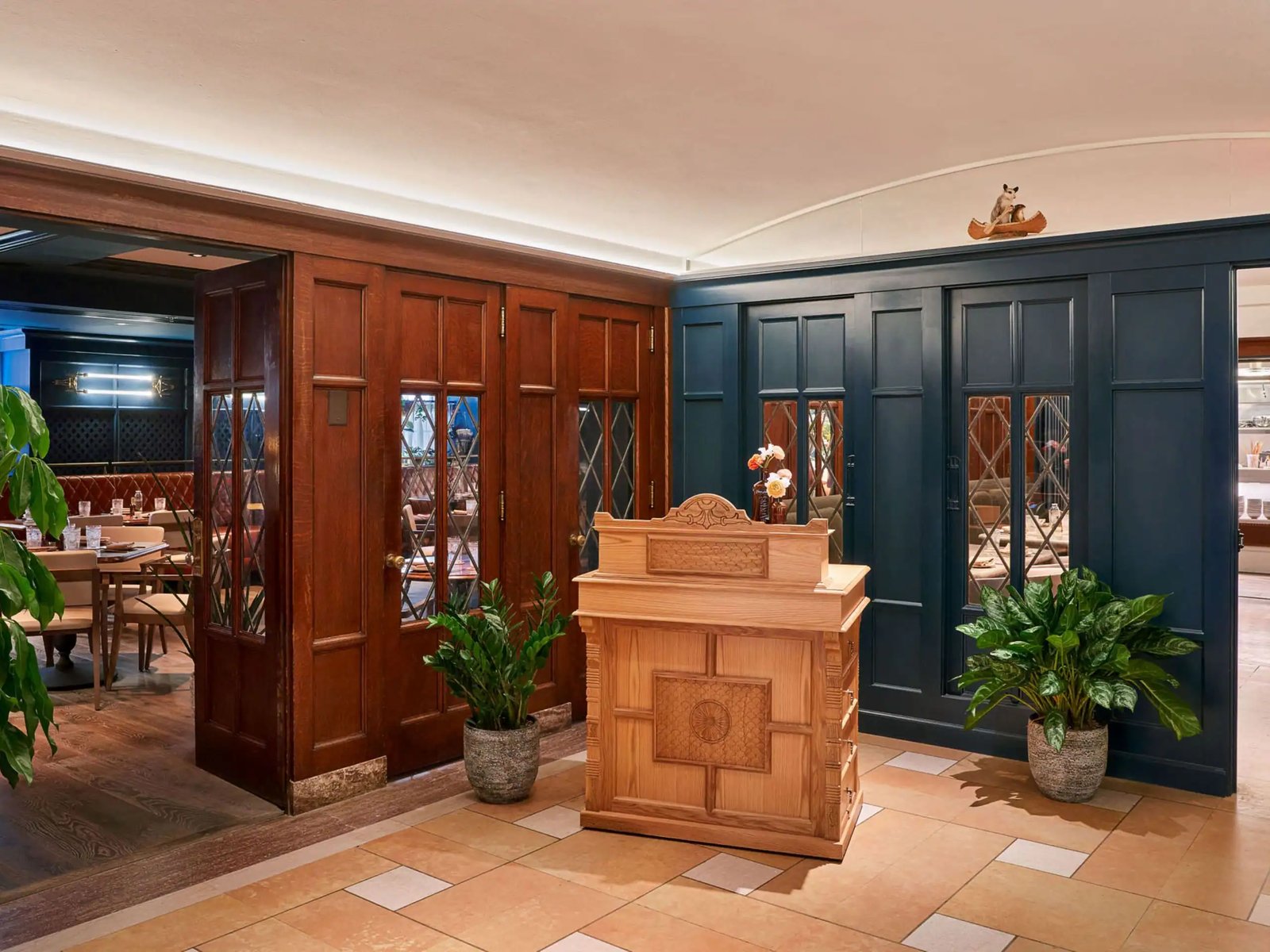Hotel Kansas City - The Unbound Collection by Hyatt, the town company