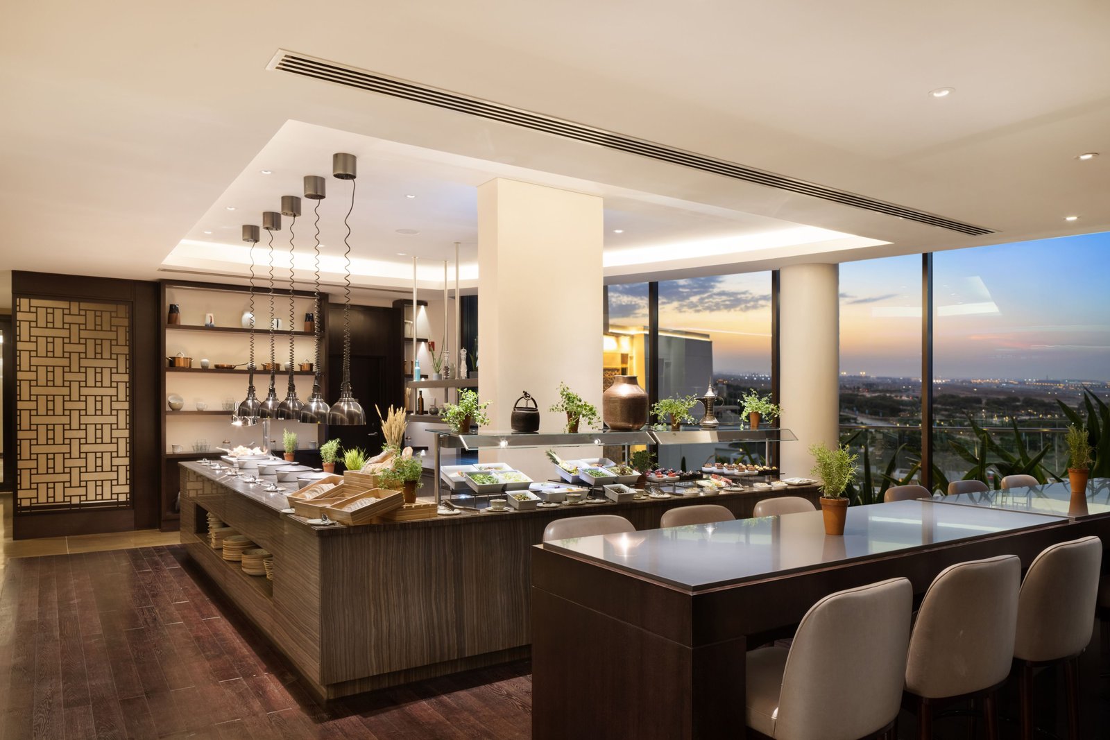 JW Marriott Hotel Muscat, eat & drink